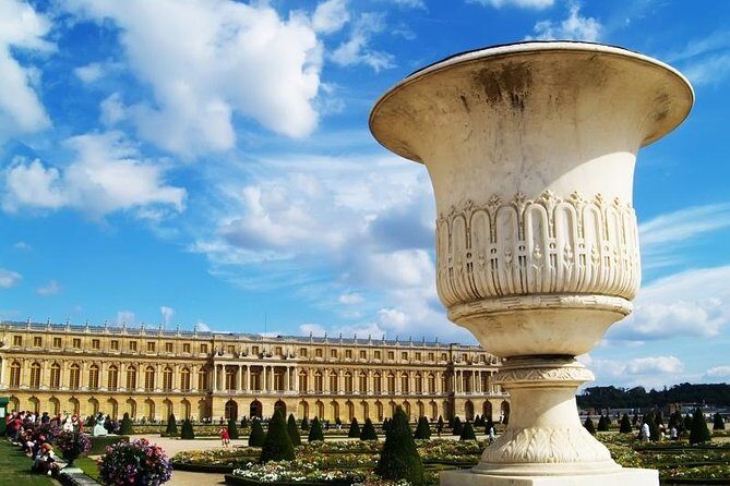 Versailles Guided Visit – Hotel Pickup, Meeting Point or None - Paris hotel pickup and meeting points: what to expect, and how to stay sane
