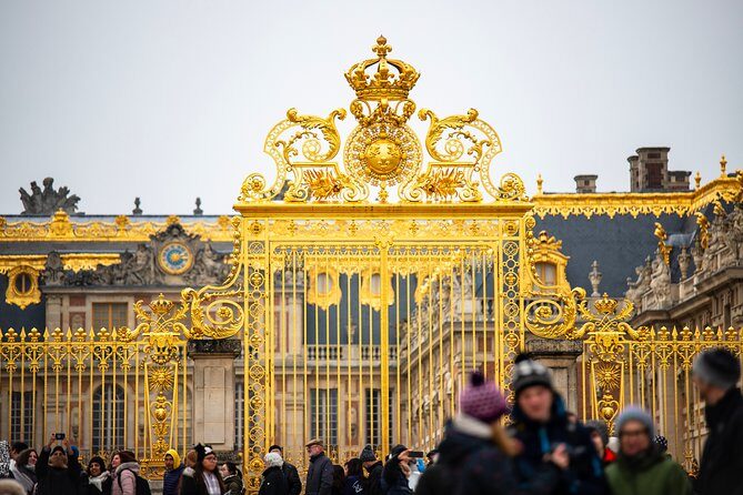 Versailles Palace 4h Tour (Skip the Line Ticket & Licensed Guide) - Hall of Mirrors and the royal chapel: the set pieces you can’t miss