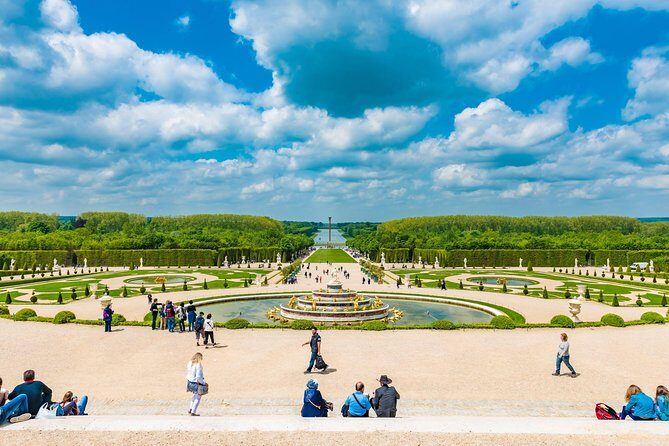 Versailles Palace and Gardens Half Day Guided Tour from Paris - Hall of Mirrors: why it’s more than a photo spot