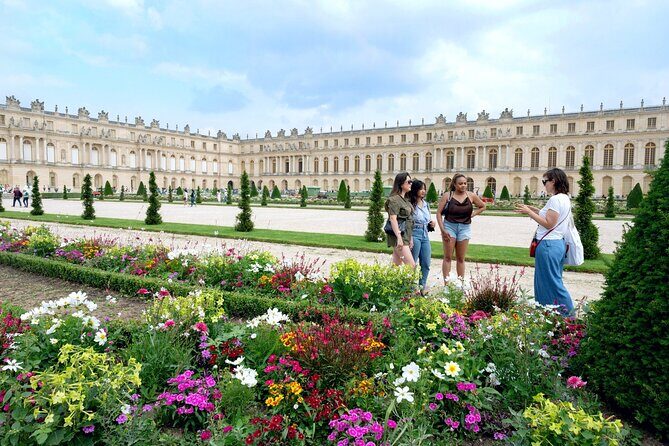 Versailles Palace and Gardens Tour from Paris - Who this tour is for (and who might prefer to go solo)