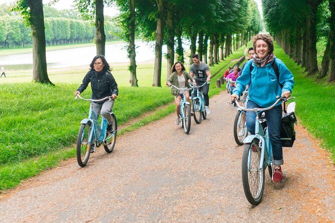 Versailles Palace Bike Tour with Market & Marie-Antoinette hamlet - Getting to Versailles from Gare Saint-Lazare without the headache