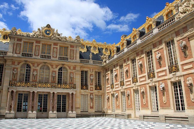 Versailles Palace & Gardens Tour with Transport from Paris - Gardens du Château de Versailles: Your Own Pace, Plus Show Days