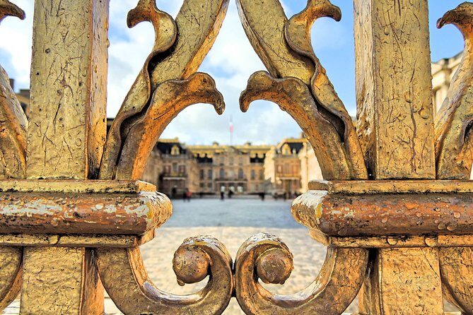Versailles Palace Private Half Day Guided Tour including Hotel Pickup from Paris - Price and Value: Why Private Access Can Be Worth the Money