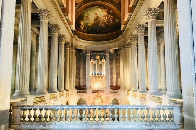 Versailles Palace Private Tailored Guided Tour With Hotel Pickup - Passing the 17th-century town: why the approach matters