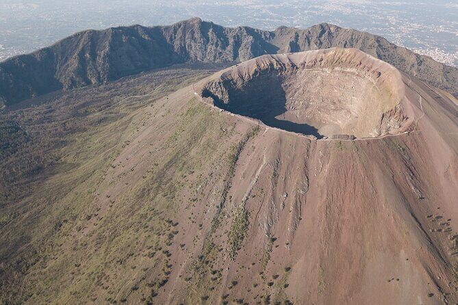 Vesuvio Gran cono + Wine Tasting & Lunch + Transfer from Naples - Cantina del Vesuvio: Russo Family Vineyards and Lacryma Christi DOC