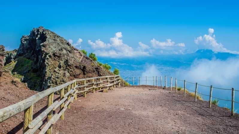 Vesuvius and Herculaneum - Where You Meet and How to Start Without Stress