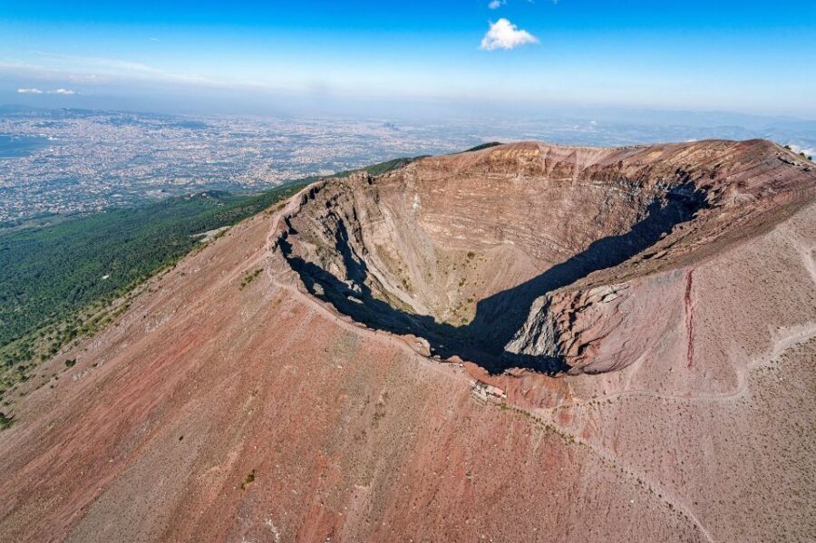 Vesuvius: entrance ticket + bus round-trip - Meeting at Pompeii’s Porta Marina Superiore: The Start Matters