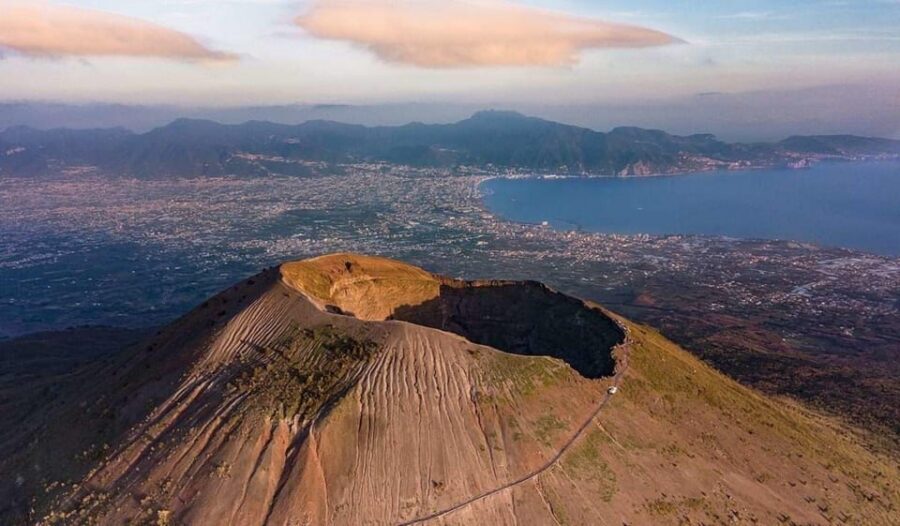 Vesuvius National Park Skip-the-Line Ticket - Why Vesuvius feels different from a normal day trip