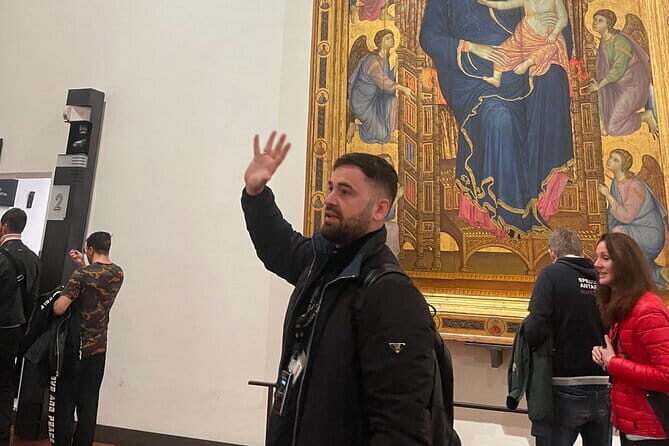 VIP Priority Access: Uffizi Gallery- Guided Experience - What the guide does first: the Medici start that changes how you see