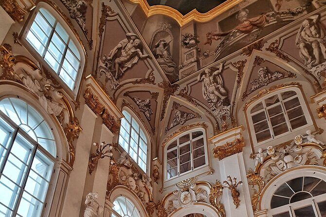 VIP Skip-the-Line Guided Tour: Sistine Chapel & Vatican Museums - The Small-Group Pace (Max 20) and Why It Helps