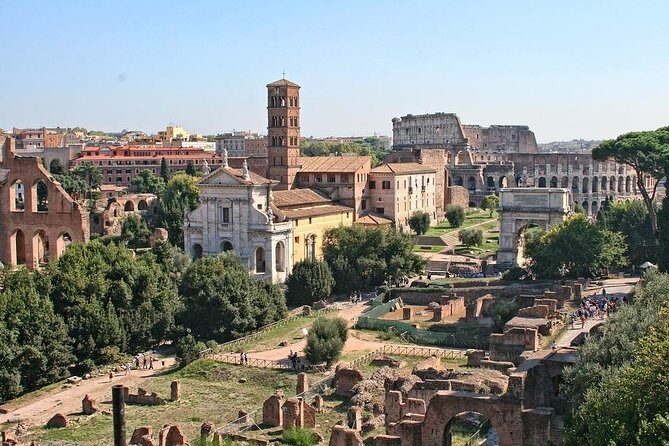 Visit of the Colosseum, Forum, Palatine Hill and Virtual Reality (VR) - Entering the Colosseum: Priority Access and an Arena Ticket