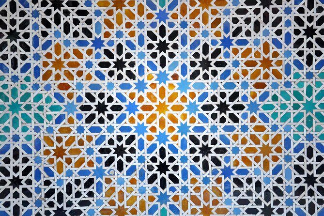 Visite Alcazar et Cathédrale (Combo) - Stop 2: Real Alcázar guided visit with gardens (and azulejo moments)