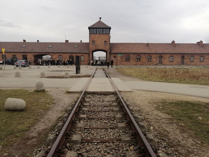 Warsaw: Auschwitz-Birkenau and Krakow Tour by Car - The return to Warsaw: Late drop-off after a long, emotional day