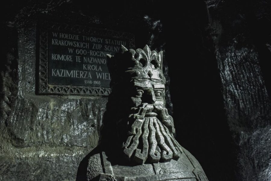 Wieliczka: Salt Mine Entrance and Guided Tour Ticket - Key things to know before you go