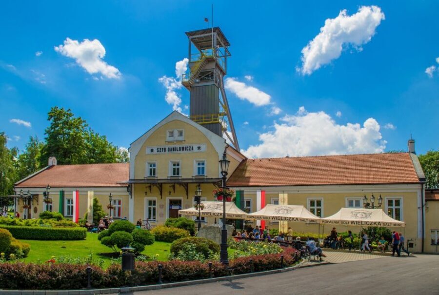 Wieliczka: Salt Mine Entrance and Guided Tour Ticket - Wieliczka Salt Mine: what this guided ticket really delivers