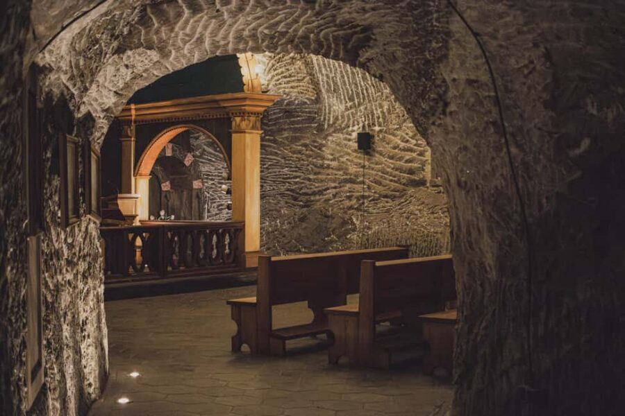 Wieliczka Salt Mine: Guided Tour Fast-Track Ticket - The Licensed Guide Factor: Names, Humor, and Hearing Clearly