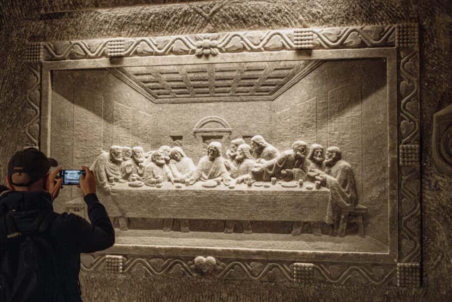 Wieliczka Salt Mine: Guided Tour Fast-Track Ticket - Fast-Track Entry and the Meeting Spot That Actually Works