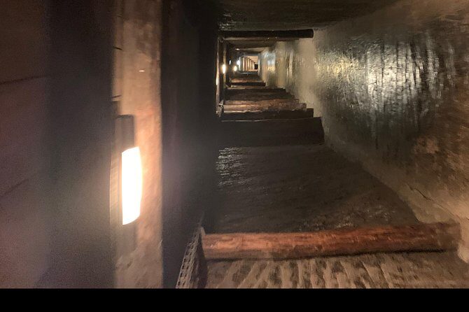 Wieliczka Salt Mine Guided tour from Krakow with a private car - Listening and timing: what to expect with the guide experience