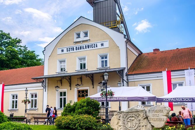 Wieliczka Salt Mine guided tour from Krakow with pickup options - Pickup and timing from Krakow: the simplest way to start strong