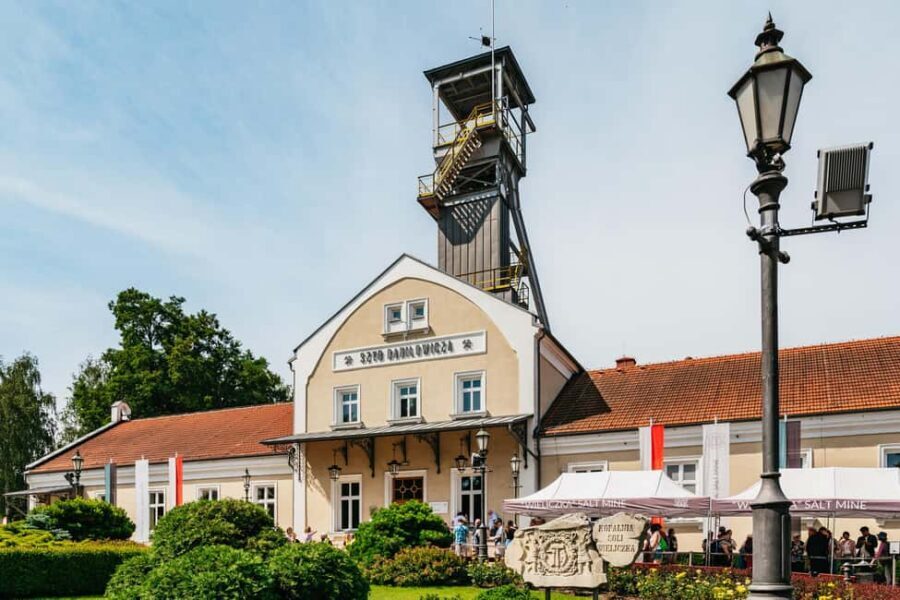 Wieliczka Salt Mine Tour from Kraków – Skip the Line Entry - The 4-hour Kraków-to-the-mine rhythm (and why timing matters)