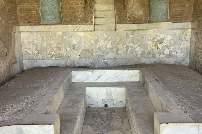 Exclusive Half-Day Tour in Pompeii with skip the line tickets - Pompeii Archaeological Park: A Guided 2-Hour Highlights Loop