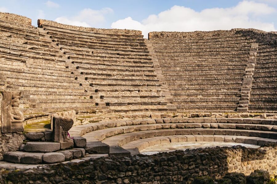 Naples: Pompeii and Mt. Vesuvius with Lunch and Wine Tasting - Practical tips so the day stays fun, not frantic