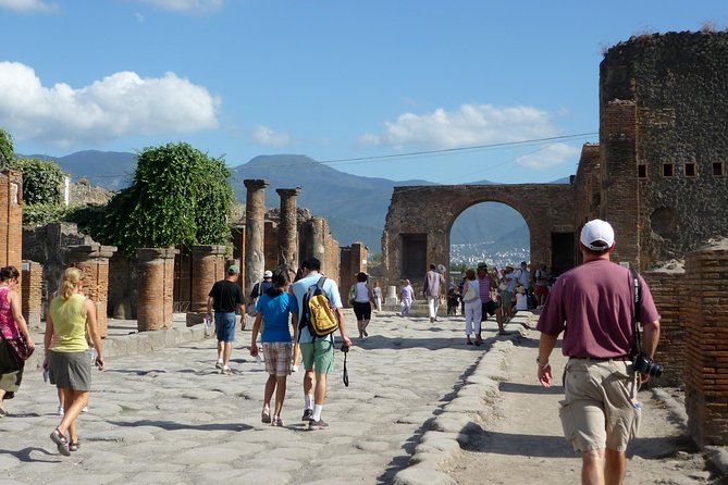 Naples: Pompeii & Mt Vesuvius All-Inclusive Small Group w/ Lunch - Entering Pompeii With a Planned Walk Through the Highlights