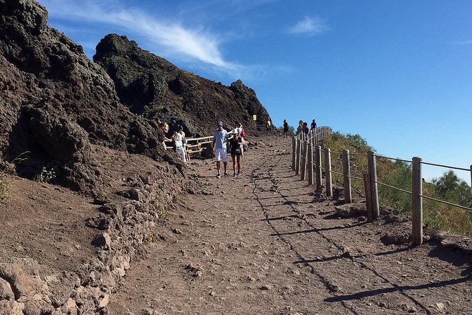 Naples: Pompeii & Mt Vesuvius All-Inclusive Small Group w/ Lunch - Price and Value: Why This One Costs More Than a DIY Day