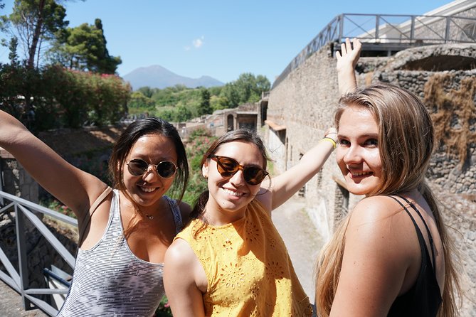 Pompeii, Positano & Amalfi Coast from Rome or Naples -Semiprivate - One-day Pompeii plus the Amalfi Coast, without the transit circus