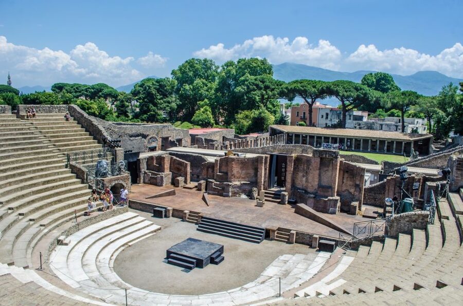 Pompeii: Small Group Guided Tour and Skip-the-Line Ticket - Where This Tour Starts, and Why That Matters
