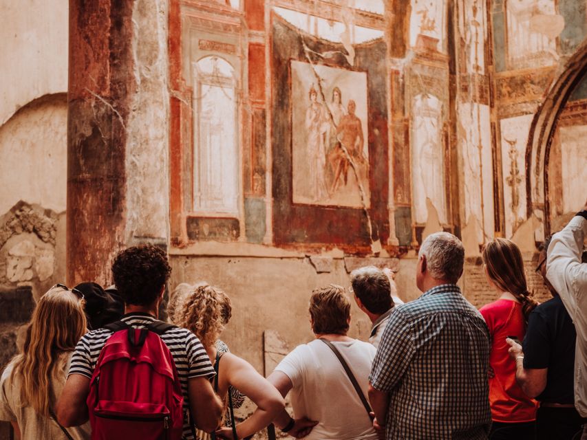 Pompeii: Small-Group Tour of Pompeii and Herculaneum - Key points to know before you go