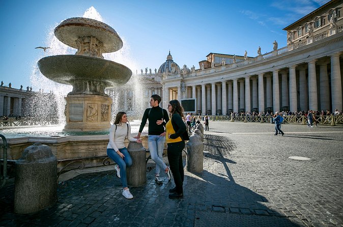Skip-the-line Vatican City Tour, Sistine Chapel St Peter Basilica - St. Peter’s Basilica in 45 minutes: burial tradition and Bernini details