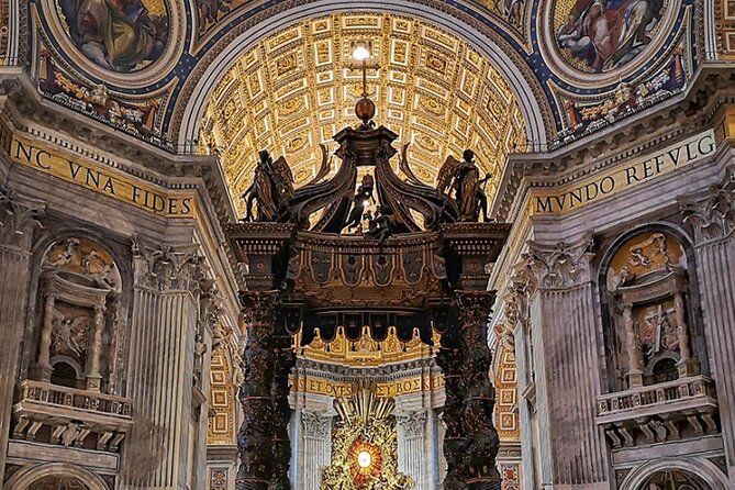 Skip the line Vatican Museum and Sistine Chapel Guided Tour - Cortile del Belvedere: why this Renaissance courtyard matters