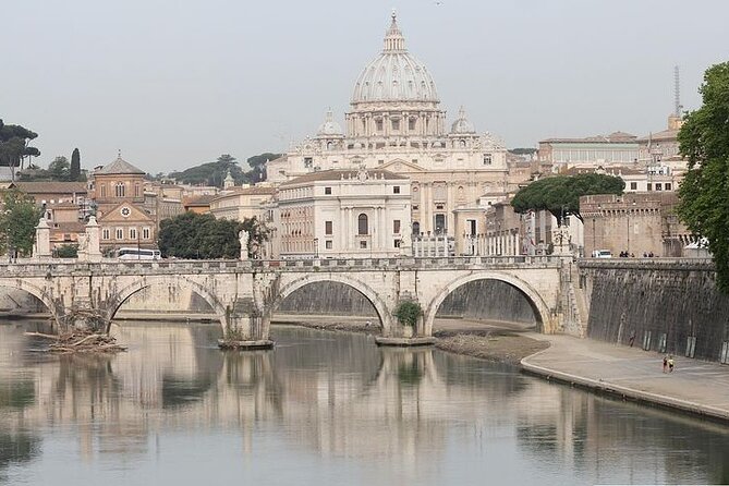 Vatican Museums and Sistine Chapel Private Tour - Vatican Museums with a guide: the point is to understand what you’re seeing
