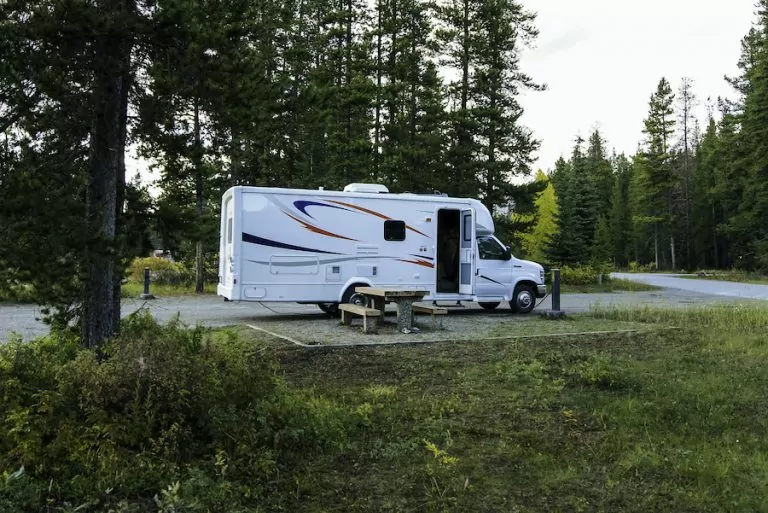 RV Rentals Delivered and Setup at Your Campsite (Cost and Expert Tips)